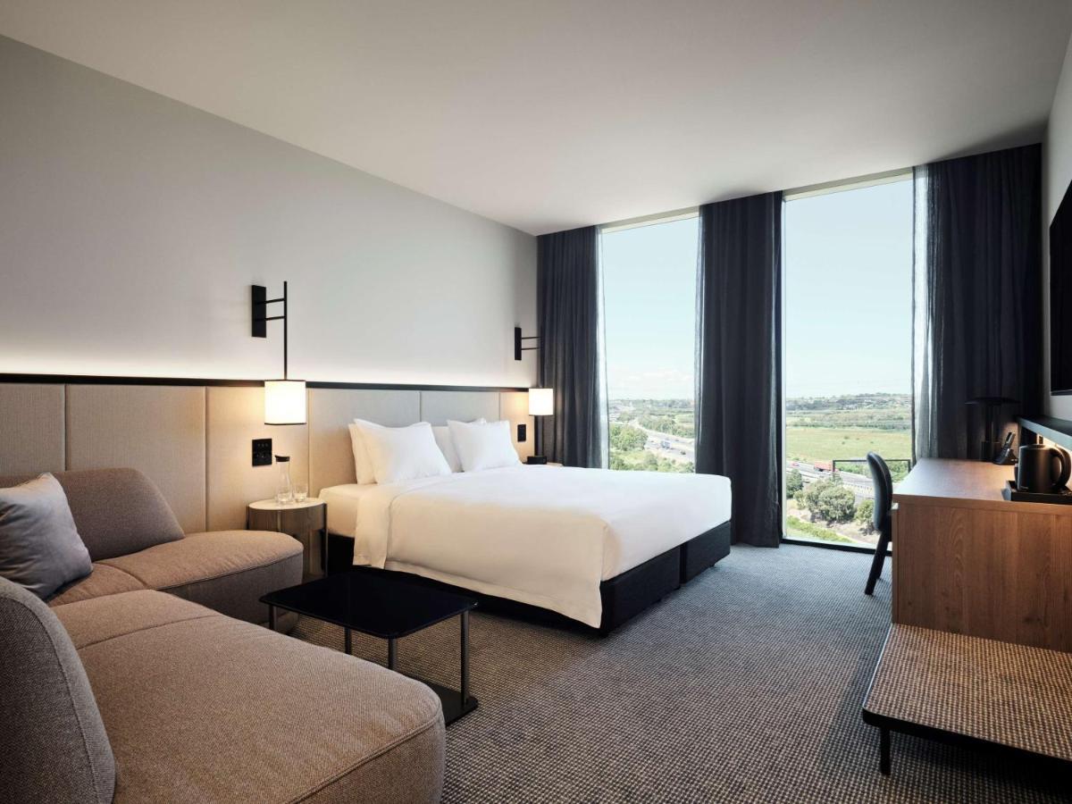 Hyatt Place Melbourne Caribbean Park Scoresby Exterior foto