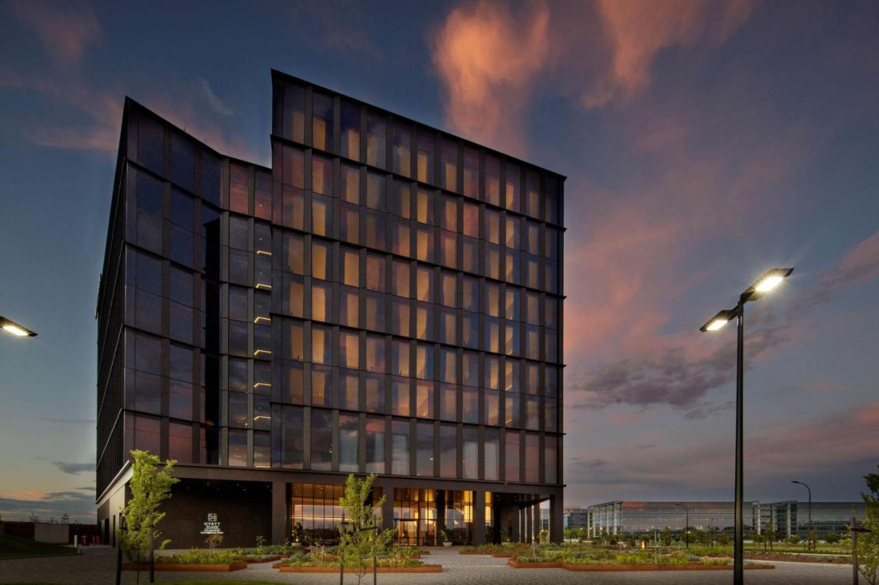 Hyatt Place Melbourne Caribbean Park Scoresby Exterior foto